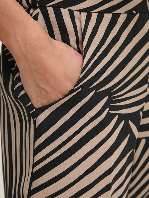 Joseph Ribkoff spodnie damskie kolor czarny proste high waist 251085