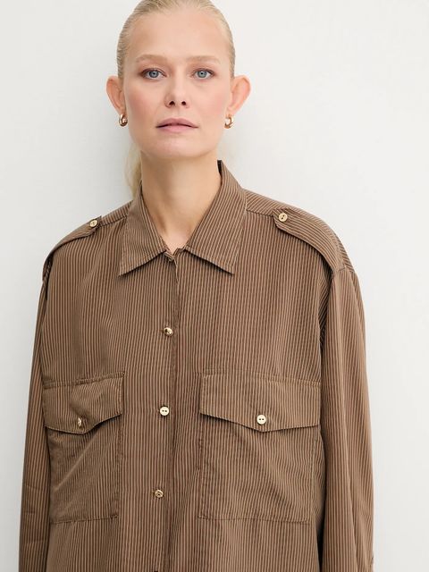 Sessun koszula damska kolor brązowy relaxed z kołnierzykiem klasycznym 25110019