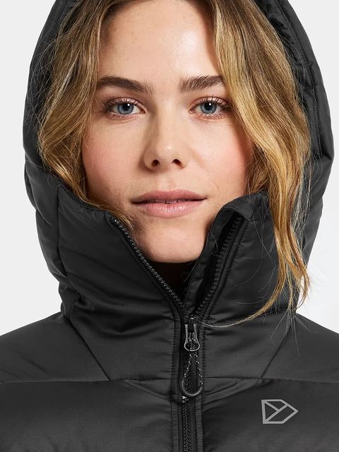 Didriksons kurtka TEJLA kolor czarny zimowa 505887