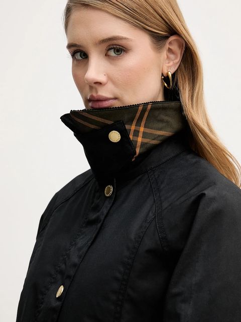 Barbour kurtka Cropped Beadnell Wax damska kolor czarny przejściowa LWX1403