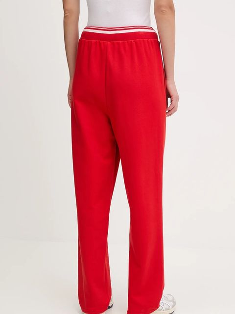 Calvin Klein Performance spodnie dresowe damskie kolor czerwony gładkie LVGWF5P627 - zdjęcie produktu nr 2