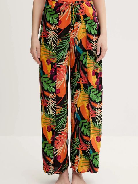 Desigual spodnie plażowe BAHAMAS PANT kolor czarny 25SWMW01