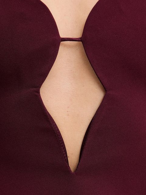 Bardot sukienka kolor bordowy midi dopasowana 57941DB3