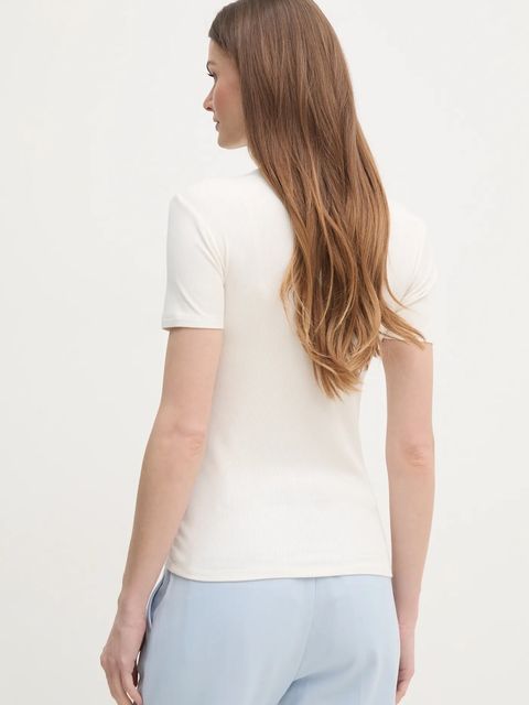 Calvin Klein t-shirt