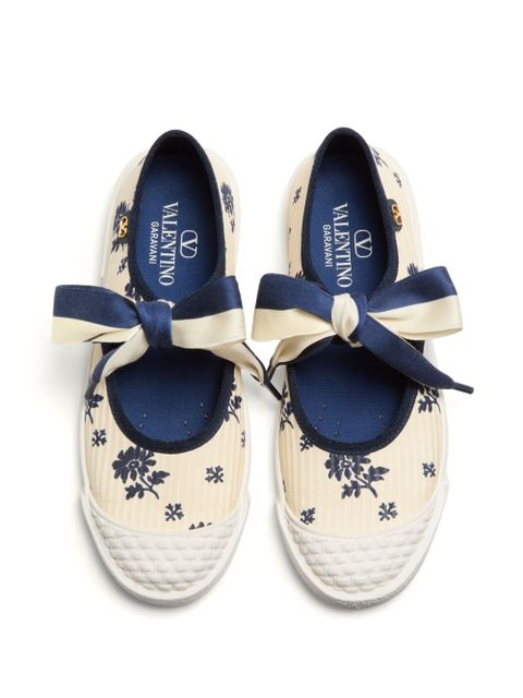 Valentino Garavani Bay By Bay ballerina sneakers - Neutrals