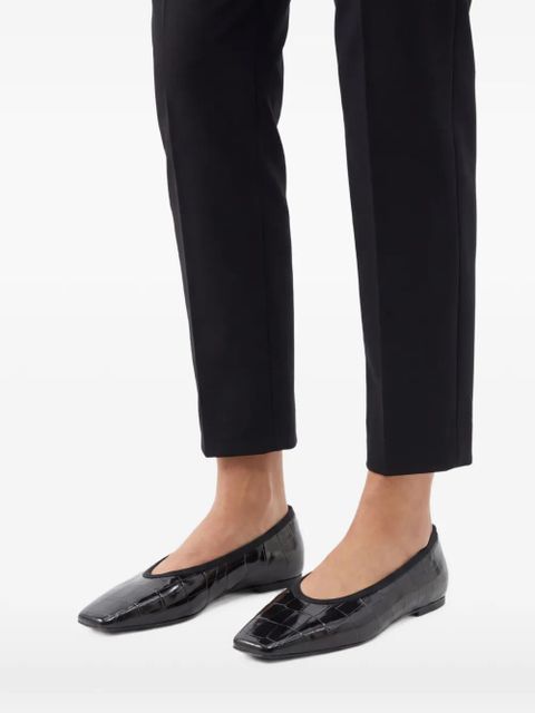 TOTEME Minimalist croco-embossed ballerinas - Black