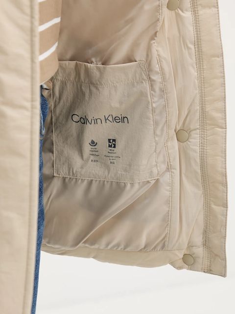 Calvin Klein Jeans kurtka kolor beżowy zimowa LV047D507G
