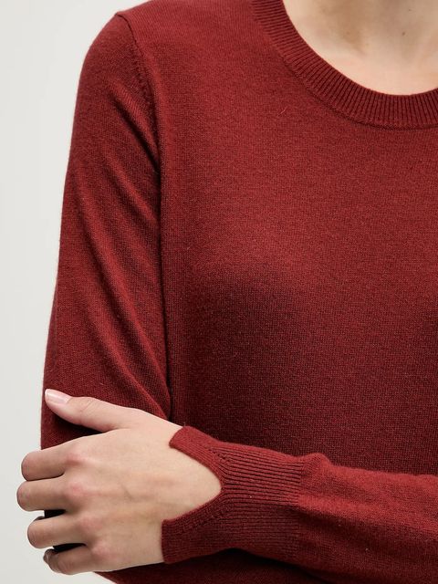 Sisley sweter damski kolor czerwony lekki 102HM100F