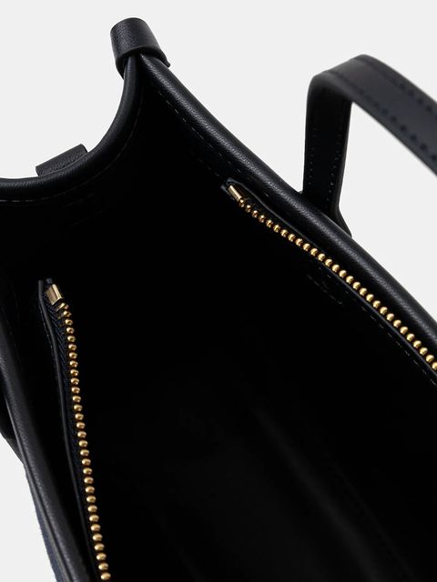 Tommy Hilfiger torebka kolor granatowy AW0AW17852