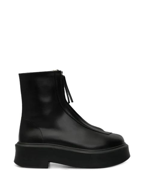 The Row zipped ankle boots - Black - zdjęcie produktu nr 1