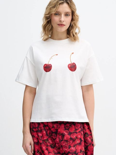 Never Fully Dressed t-shirt bawełniany Cherry Boob damski kolor beżowy NFDTO2024 - zdjęcie produktu nr 1