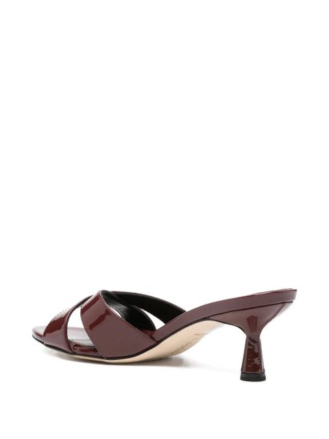 Aeyde cross-over patent-finish sandals - Red