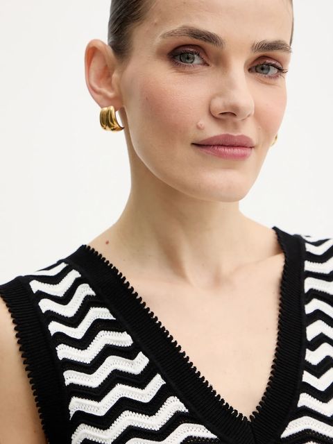 Morgan top kolor czarny MUSHA