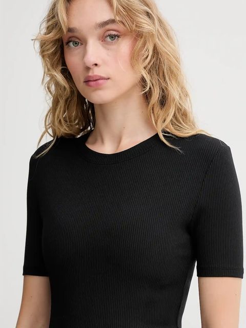 Calvin Klein t-shirt damski kolor czarny LV044D246G