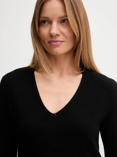 United Colors of Benetton sweter wełniany damski kolor czarny lekki 1002D401Y