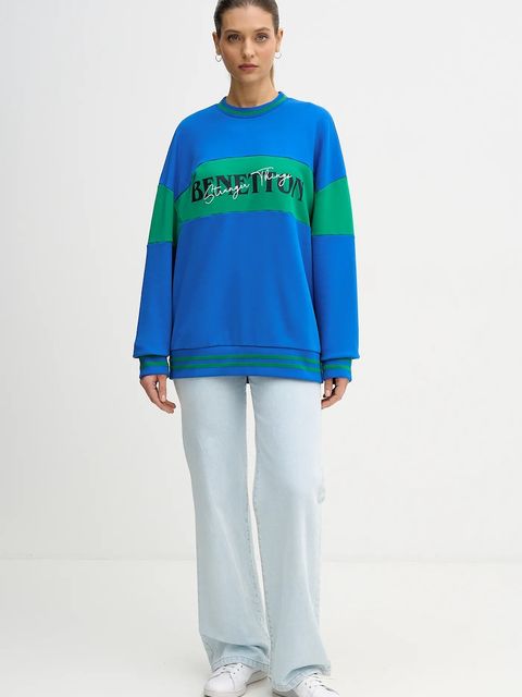 United Colors of Benetton bluza bawełniana x Stranger Things kolor niebieski z nadrukiem 342ZU10BA