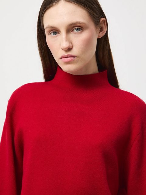 Medicine sweter damski kolor czerwony lekki z półgolfem - zdjęcie produktu nr 2