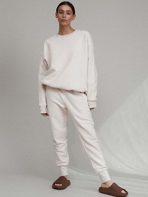 MUUV. spodnie dresowe bawełniane SOFT TOUCH damskie kolor beżowy gładkie