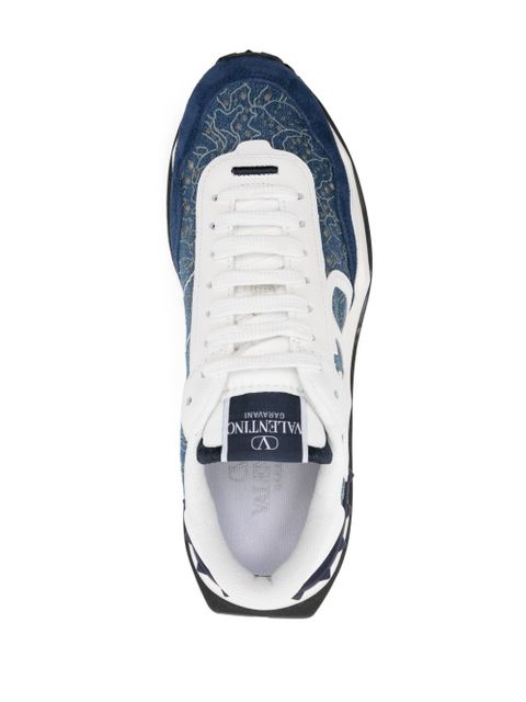 Valentino Garavani Lacerunner chunky sneakers - Blue