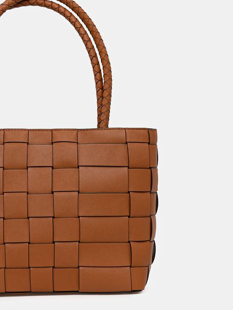 Guess torebka MAYLEE kolor brązowy HWWG96 61220