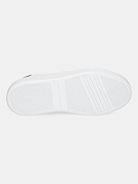 Tommy Hilfiger sneakersy skórzane CHIC PLATFORM CUPSOLE PATENT damskie kolor biały FW0FW08681
