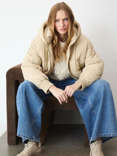 Medicine kurtka damska kolor beżowy zimowa oversize - zdjęcie produktu nr 2