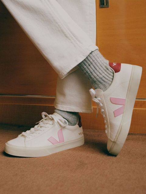 VEJA - Białe sneakersy Campo Marsala - zdjęcie produktu nr 2