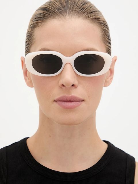 Coach okulary przeciwsłoneczne damskie kolor biały 0HC8443D