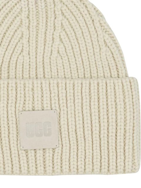 UGG ribbed logo-patch hat - Neutrals