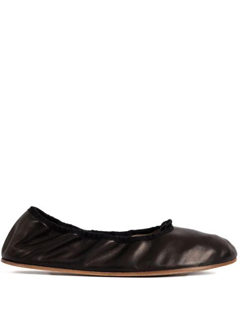 The Row gathered leather ballet flats - Black - zdjęcie produktu nr 1
